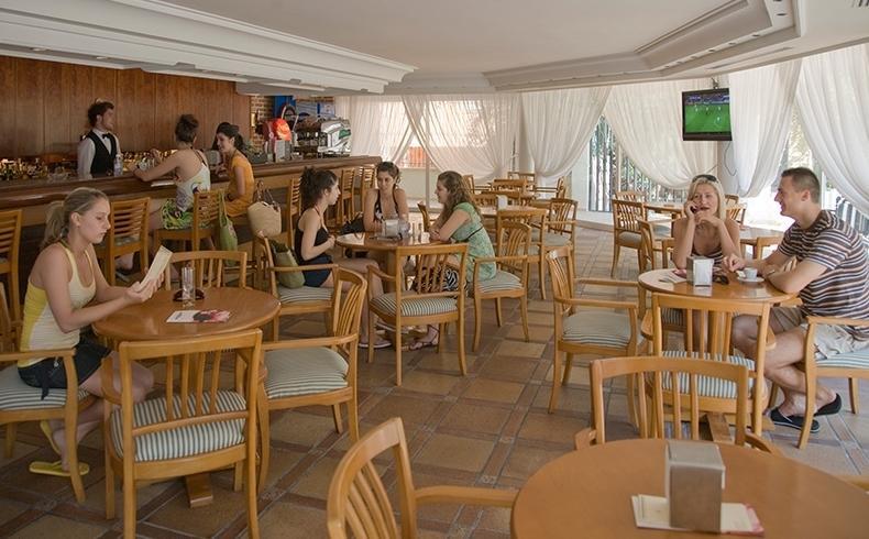 Ipanema Park Hotel Ел Аренал Екстериор снимка
